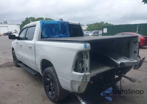 2020 Ram 1500 Big Horn 4X4 5'7 Box z USA, uszkodzony, nr VIN 1C6SRFFT1LN165282